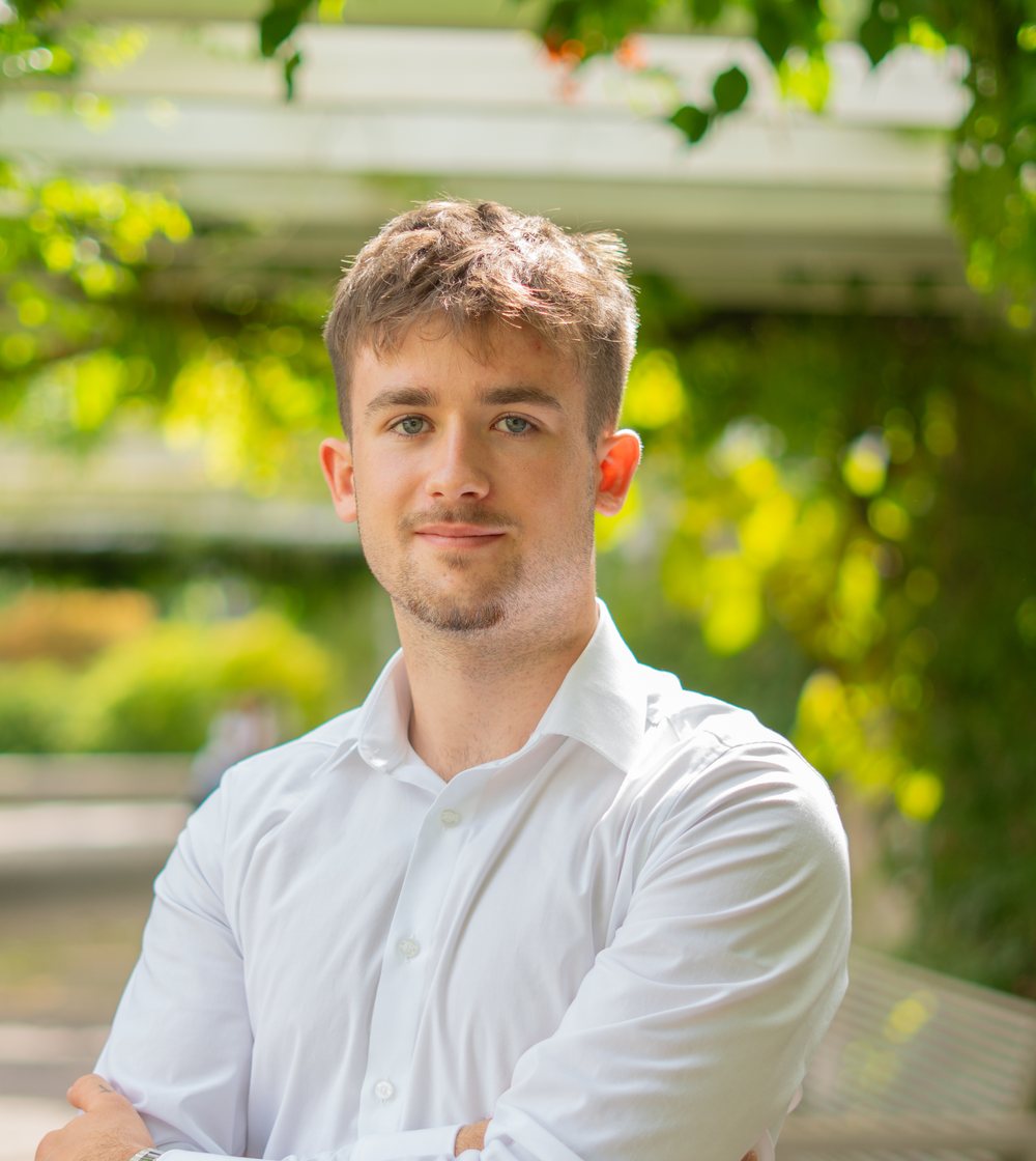 Porträt von Peter Exler, Gründer von PEX NETWORK